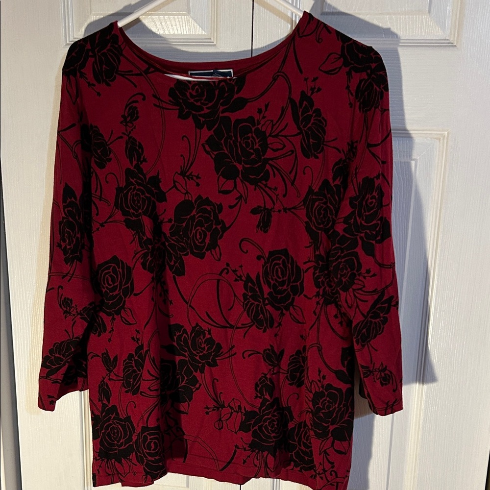 Karen Scott Red and Black Floral Long Sleeve Top
